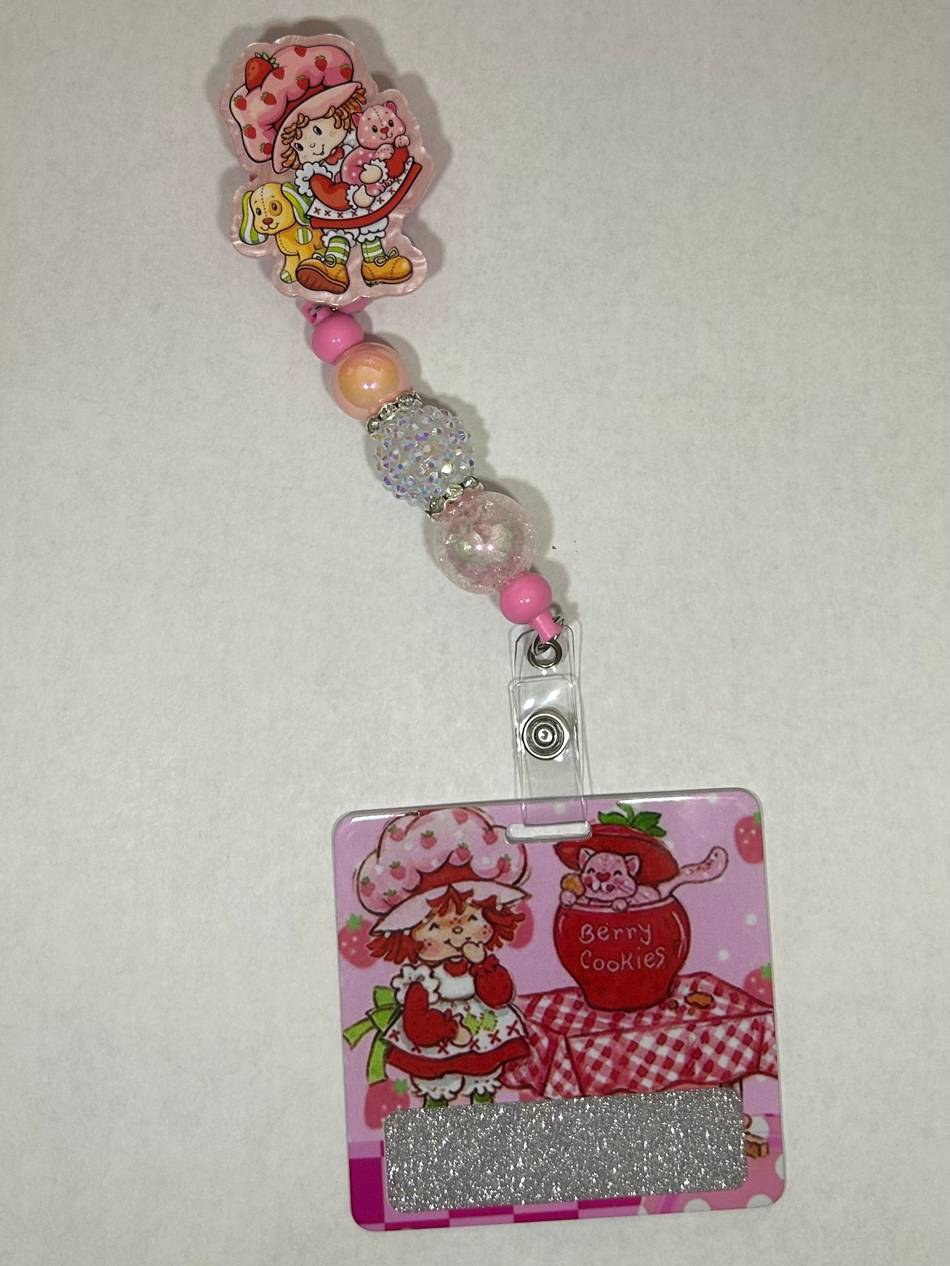 Strawberry Shortcake Deluxe Beadable Badge Reel